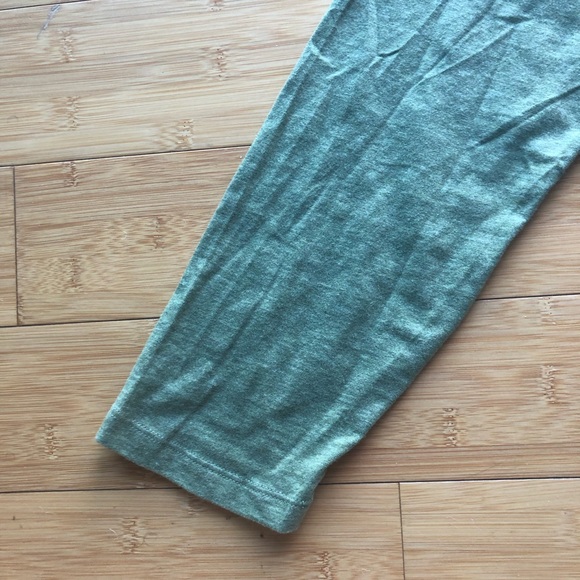 NWOT - Banana Republic Mens Long Sleeve Shirt. - Picture 3 of 3